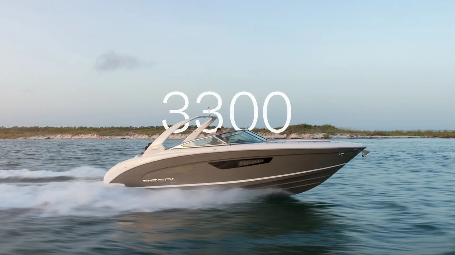 Regal 3300 underway